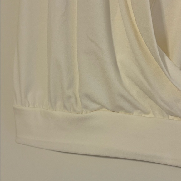 Banana Republic Cream Blouse - Picture 3 of 4